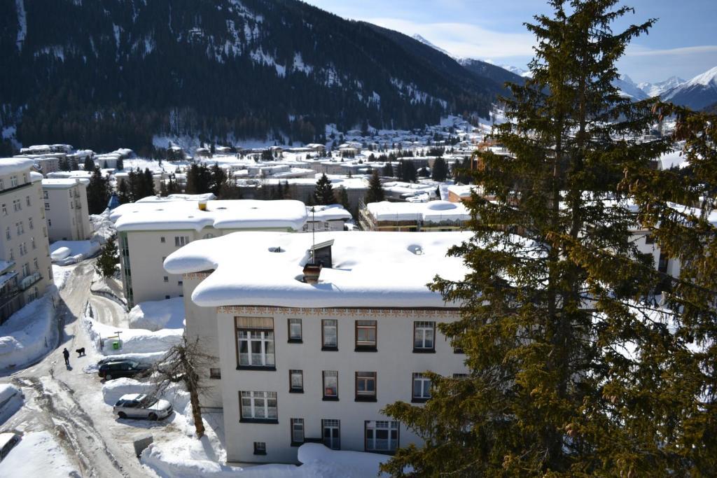 Hotel Alpina ダヴォス・プラッツ エクステリア 写真